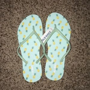 Pineapple old navy flip flops